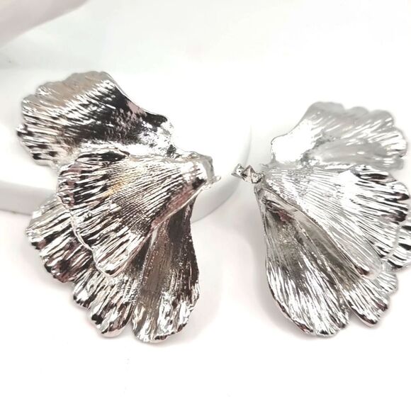 New ZARA GINKO LEAF earrings in silver! - Picture 3 of 12